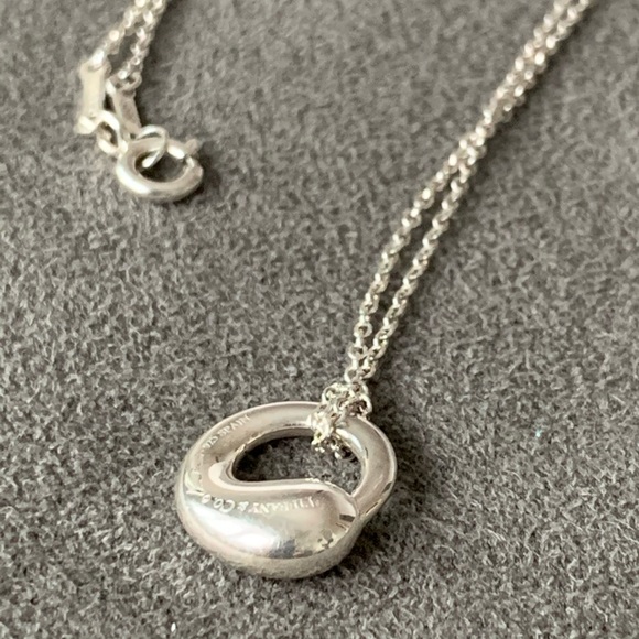 Tiffany Elsa Peretti Circle Pendant & Earrings - Picture 3 of 6